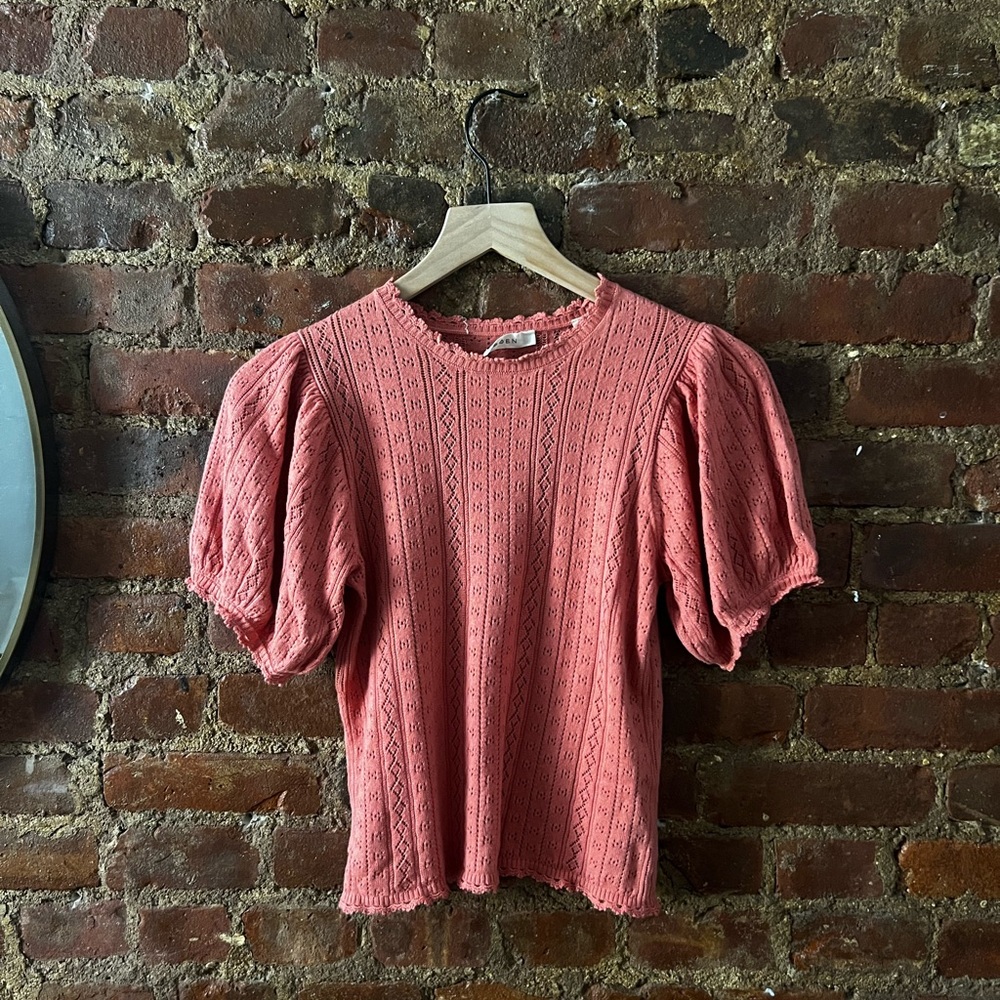 Doen Short Sleeve Knit Puff Sleeve Salmon Top